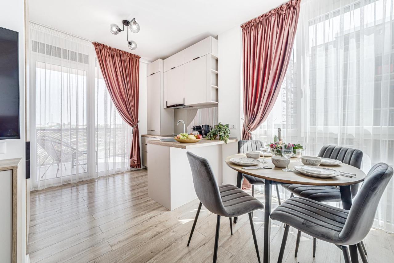 Elegant Apartment Near Afi & Atrium Mall Arad Exterior foto